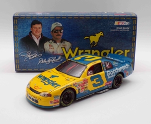 Dale Earnhardt 1999 GM Goodwrench Service Plus / Wrangler Jeans 1:24 Nascar Diecast Dale Earnhardt 1999 GM Goodwrench Service Plus / Wrangler Jeans 1:24 Nascar Diecast  
