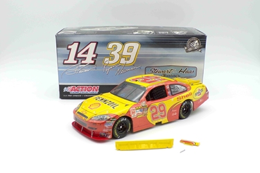 **Damaged See Pictures**  Custom Kevin Harvick 2010 #29 Pennzoil Michigan Win 1:24 Nascar Diecast **Damaged See Pictures**  Custom Kevin Harvick 2010 #29 Pennzoil Michigan Win 1:24 Nascar Diecast  