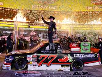 *Preorder* Carson Hocevar 2026 Chilis Ride the Dente Texas 5/1/26 Race Win 1:24 Nascar Diecast - Truck Series Carson Hocevar, Nascar Diecast, 2026 Nascar Diecast, 1:24 Scale Diecast