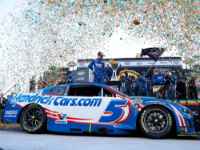 *Preorder* Kyle Larson 2025 Hendrickcars.com Phoenix 11/2/25 Race Version 1:24 Nascar Diecast Kyle Larson, Nascar Diecast, 2025 Nascar Diecast, 1:24 Scale Diecast