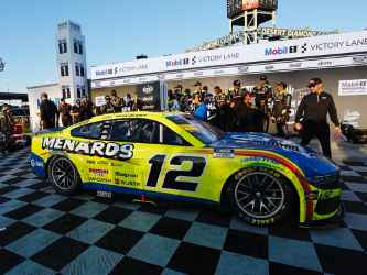 *Preorder* Ryan Blaney Autographed 2025 Menards / Phoenix 11/2/25 Race Win 1:24 Nascar Diecast Ryan Blaney, Nascar Diecast, 2025 Nascar Diecast, 1:24 Scale Diecast