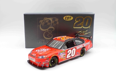 Tony Stewart 2007 The Home Depot COT 1:24 RCCA Owners Series Elite Nascar Diecast Tony Stewart 2007 The Home Depot COT 1:24 RCCA Owners Series Elite Nascar Diecast