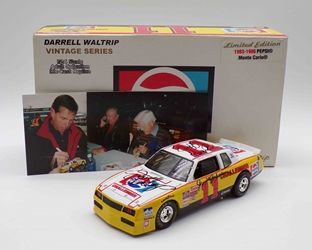 ** With Picture of Driver Autographing Diecast ** Darrell Waltrip Multi Autographed 1983-1986 Pepsi 1:24 Team Caliber Vintage Series Diecast ** With Picture of Driver Autographing Diecast ** Darrell Waltrip Multi Autographed 1983-1986 Pepsi 1:24 Team Caliber Vintage Series Diecast
